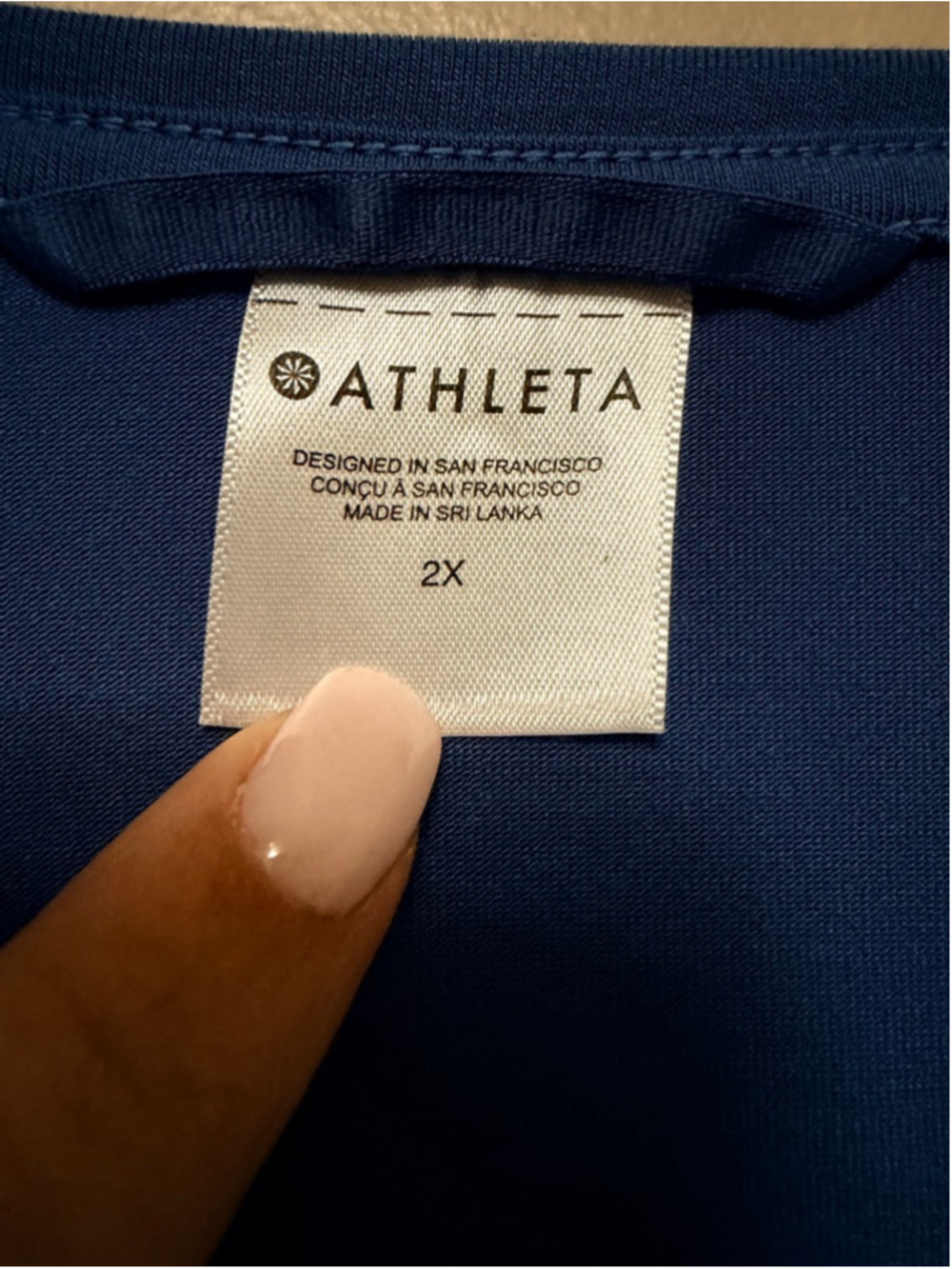 Athleta Air Out Cinch Tee - Picture 2 of 6